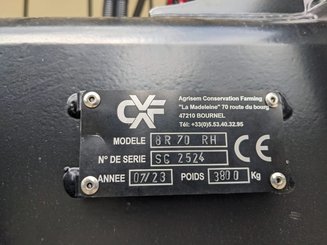 Semoir pour semis simplifié Agrisem Strip-Cat II porté Repliable