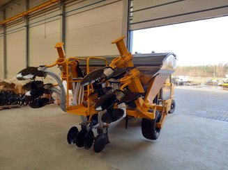 Semoir pour semis simplifié Agrisem Locasem porté