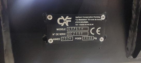 Semoir pour semis simplifié Agrisem Strip-Cat II porté Repliable