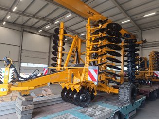 Déchaumeur à disques Agrisem Disc-O-Mulch Série R traîné Repliable