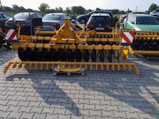 Déchaumeur à disques Agrisem Disc-O-Mulch Série R porté Fixe