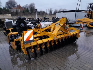 Déchaumeur à disques Agrisem Disc-O-Mulch Série R porté Fixe