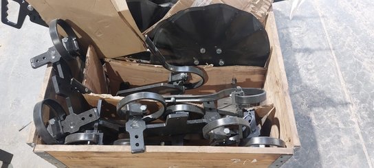 Semoir pour semis simplifié Agrisem Strip-Cat II porté Repliable