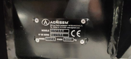 Semoir pour semis simplifié Agrisem Strip-Cat II porté Repliable