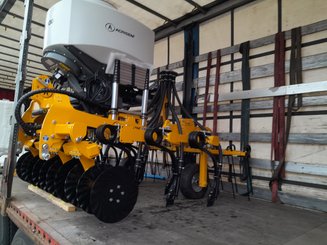 Divers agricole Agrisem Vibrosem porté Fixe