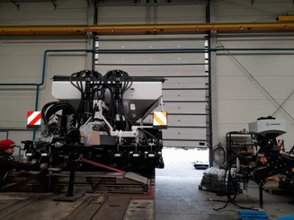 Semoir pour semis simplifié Agrisem mBOSS Rétractable