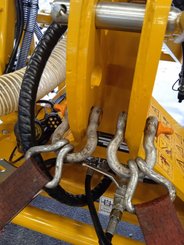 Semoir pour semis simplifié Agrisem Vibrosem porté Repliable