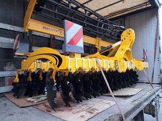 Déchaumeur à disques Agrisem Disc-O-Mulch Gold porté Fixe