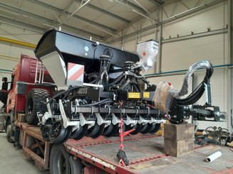 Semoir pour semis simplifié Agrisem mBOSS Rétractable