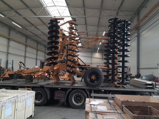 Déchaumeur à disques Agrisem Disc-O-Mulch Série R traîné Repliable