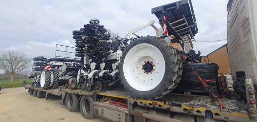 Semoir pour semis simplifié Agrisem Strip-Cat II traîné Repliable