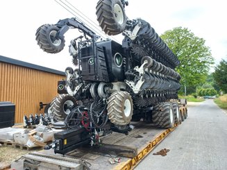 Semoir pour semis simplifié Agrisem bigBOSS