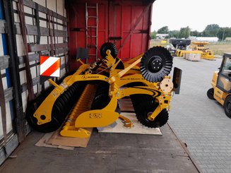 Déchaumeur à disques Agrisem Disc-O-Mulch Série R porté Fixe