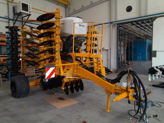 Déchaumeur à disques Agrisem Disc-O-Mulch Série R traîné Repliable