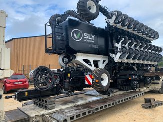 Semoir pour semis simplifié Agrisem bigBOSS