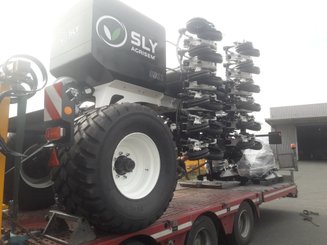 Semoir pour semis simplifié Agrisem BOSS