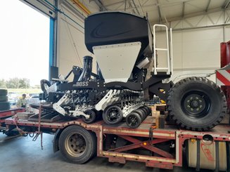 Semoir pour semis simplifié Agrisem mBOSS Rétractable