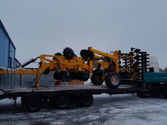 Déchaumeur Agrisem Maximulch Série 5 traîné Repliable