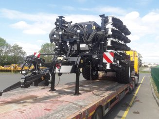 Semoir pour semis simplifié Agrisem BOSS