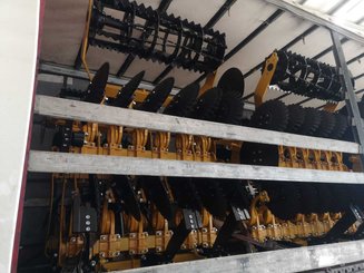 Déchaumeur à disques Agrisem Disc-O-Vigne