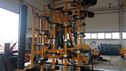 Semoir pour semis simplifié Agrisem Vibrosem porté Repliable