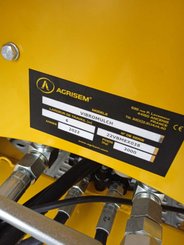 Déchaumeur à dents Agrisem Vibromulch porté Repliable