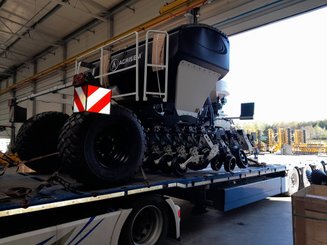 Semoir pour semis simplifié Agrisem mBOSS Rétractable