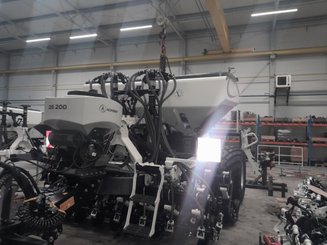 Semoir pour semis simplifié Agrisem mBOSS Rétractable