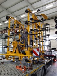 Semoir pour semis simplifié Agrisem Vibrosem porté Repliable