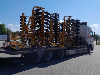 Déchaumeur à disques Agrisem Disc-O-Mulch Série R porté Repliable