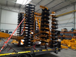 Déchaumeur à disques Agrisem Disc-O-Mulch Série R porté Repliable