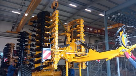 Déchaumeur à disques Agrisem Disc-O-Mulch Gold traîné Repliable