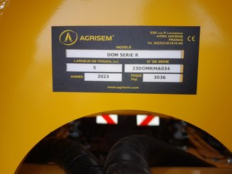 Déchaumeur à disques Agrisem Disc-O-Mulch Série R porté Repliable