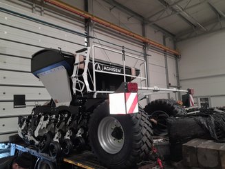 Semoir pour semis simplifié Agrisem mBOSS Rétractable