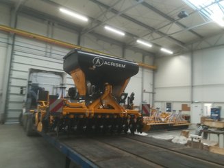 Semoir à grains Agrisem Semoirs