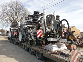 Semoir pour semis simplifié Agrisem Strip-Cat II traîné Repliable