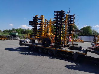 Déchaumeur à disques Agrisem Disc-O-Mulch Série R traîné Repliable