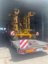 Semoir pour semis simplifié Agrisem Vibrosem porté Repliable