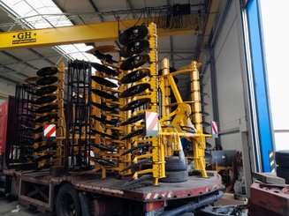 Déchaumeur à disques Agrisem Disc-O-Mulch Série R porté Repliable