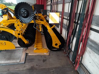 Déchaumeur à disques Agrisem Disc-O-Mulch Série R porté Fixe