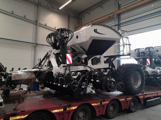 Semoir pour semis simplifié Agrisem mBOSS Rétractable