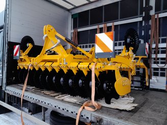 Déchaumeur à disques Agrisem Disc-O-Mulch Série R porté Fixe