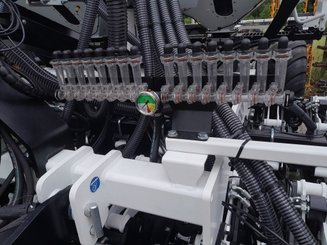 Semoir pour semis simplifié Agrisem mBOSS Rétractable