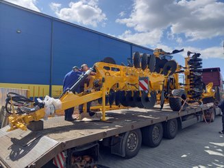 Déchaumeur Agrisem Maximulch Série 5 traîné Repliable