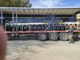 Semoir pour semis simplifié Agrisem Strip-Cat II porté Repliable