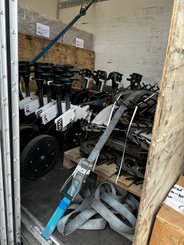 Semoir pour semis simplifié Agrisem Strip-Cat II porté Repliable