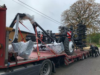 Semoir pour semis simplifié Agrisem Strip-Cat II traîné Repliable