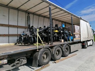 Semoir pour semis simplifié Agrisem Strip-Cat II porté Repliable