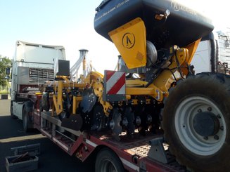 Semoir à grains Agrisem Semoirs