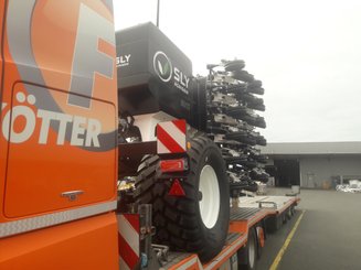 Semoir pour semis simplifié Agrisem BOSS